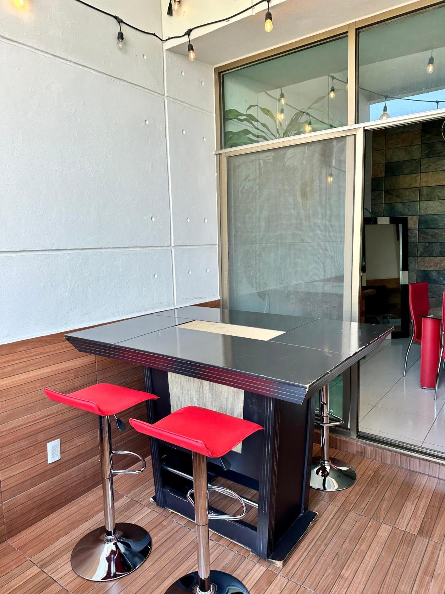 Loft Arte Y Diseno, Terraza, Asador, 3 Pantallas "Cuernavaca Somos El Unico Airbn Que Te Ofrece 2 Exclusivos Jacuzzis Profesionales Con Agua Caliente Y Sistema De Hidromasaje, Tipo Spa" Fraccionamiento Vigilancia 24 Horas Apartment Exterior foto