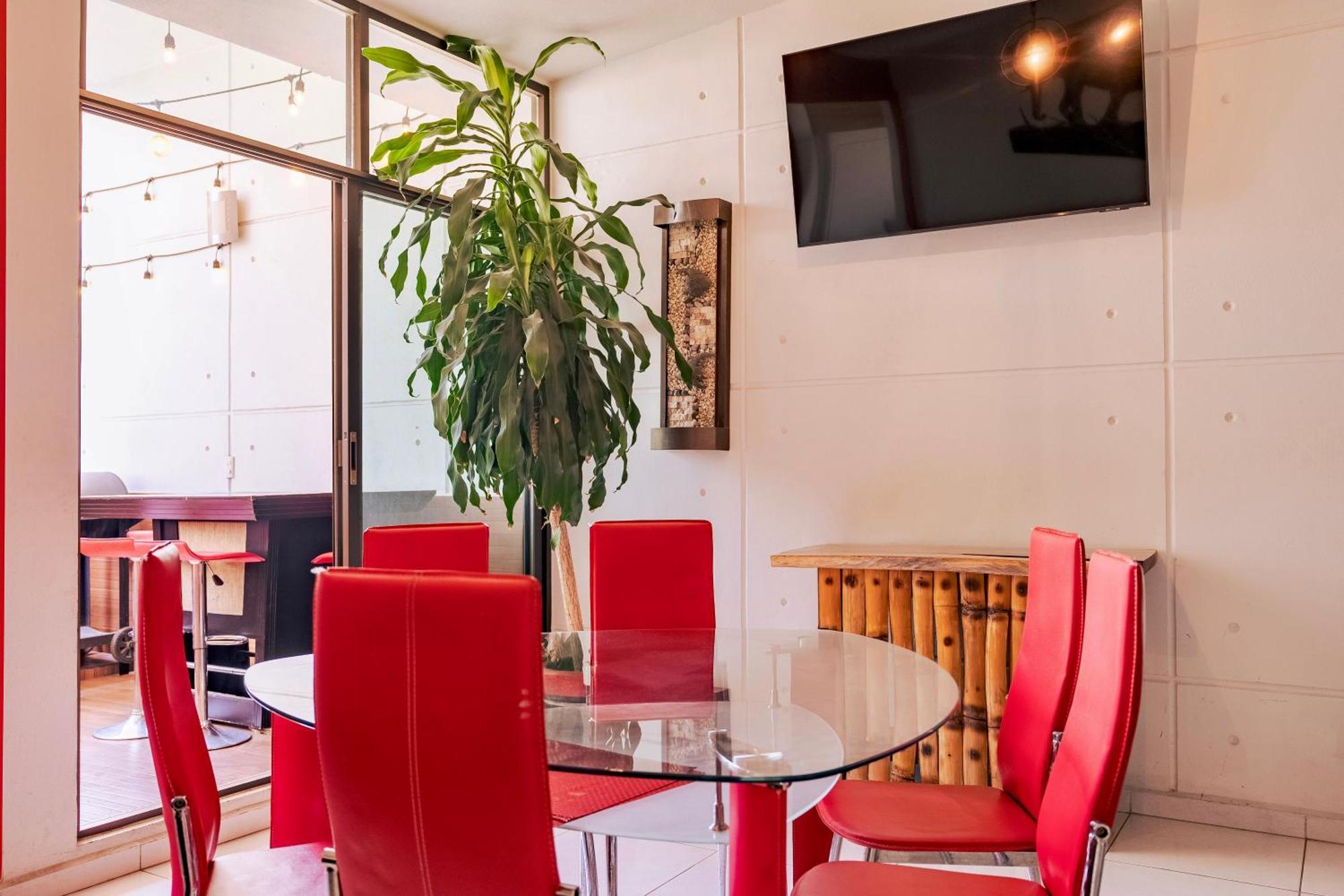Loft Arte Y Diseno Alberca Climatizada, Amenidades Y Lujo, Terraza Privada Con Asador De Carbon, Cuernavaca Somos Los Unicos Que Te Ofrecemos Para Tu Uso Personal Y Exclusivo 2 Jacuzzis Con Agua Caliente Y Sistema De Hidromasaje Tipo Spa Exterior foto
